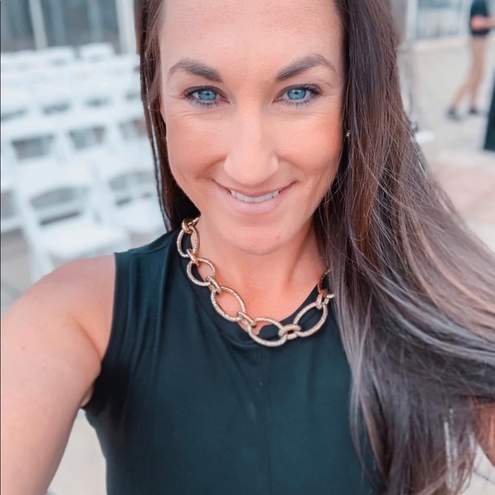 Meet your Posh Ambassador, Julie